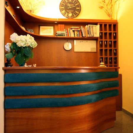 Albergo I Longobardi Chiusi Ngoại thất bức ảnh